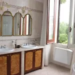 Li Putti Luxury Oda ve Kahvaltı 3*