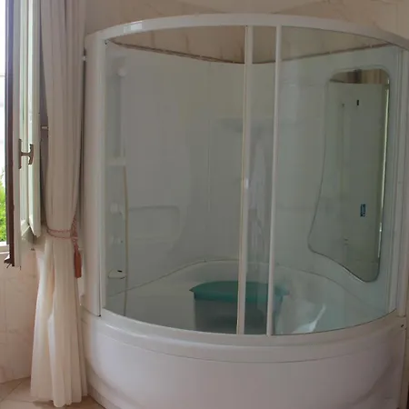 Li Putti Luxury *